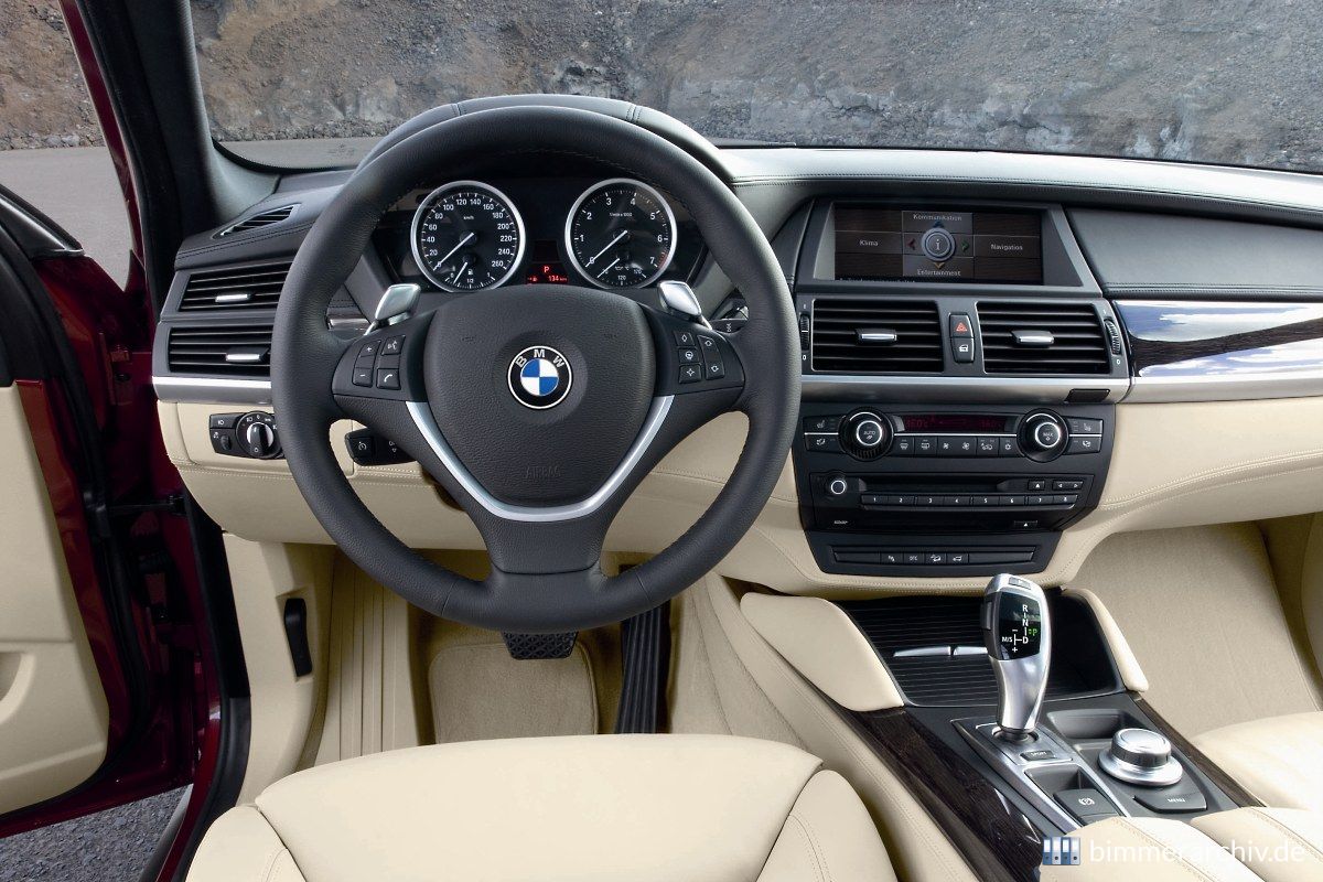 BMW X6 Xdrive 50i - Cockpit