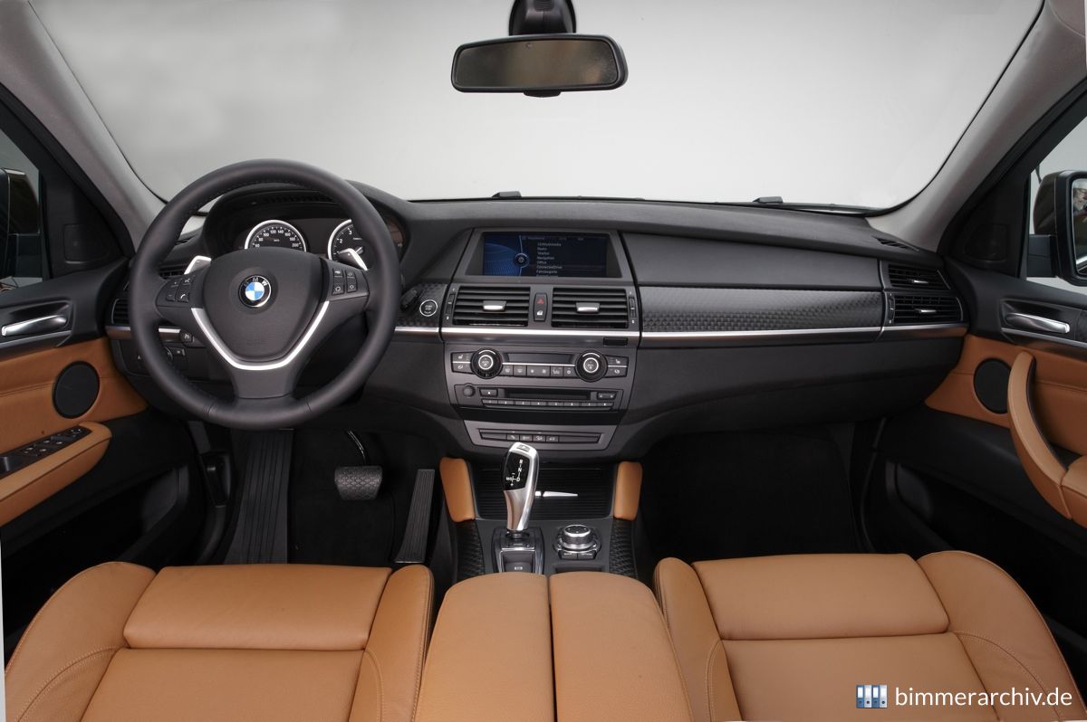 BMW X6 xDrive30i